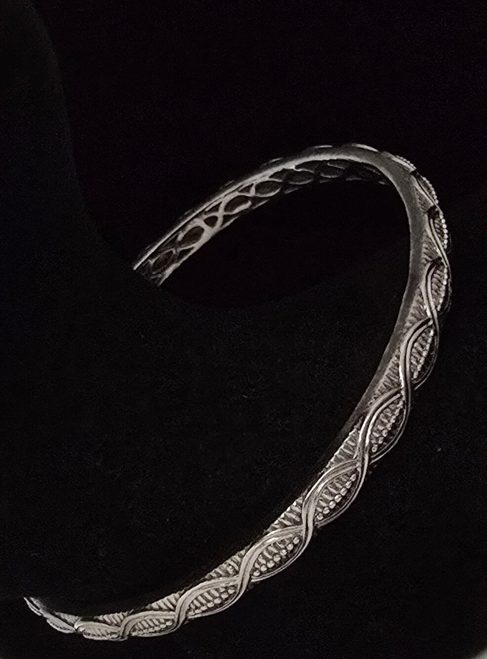 Gabriel & Co. 925 Sterling Silver Bujukan Filigree Bangle Bracelet 24 grams